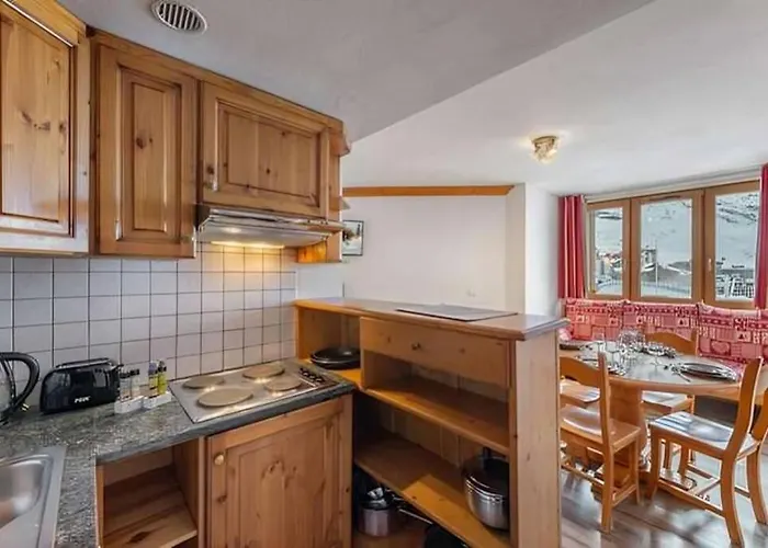 Arcelle Condo By Alpstays